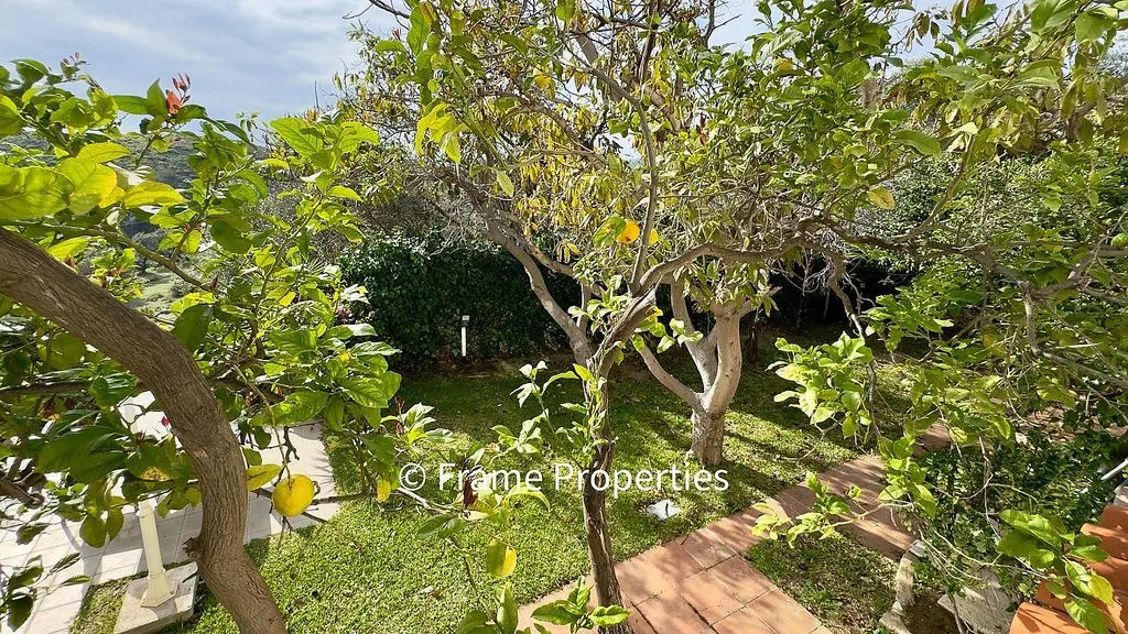 Jardin - Luxury Villa with Sea Views in Mijas
