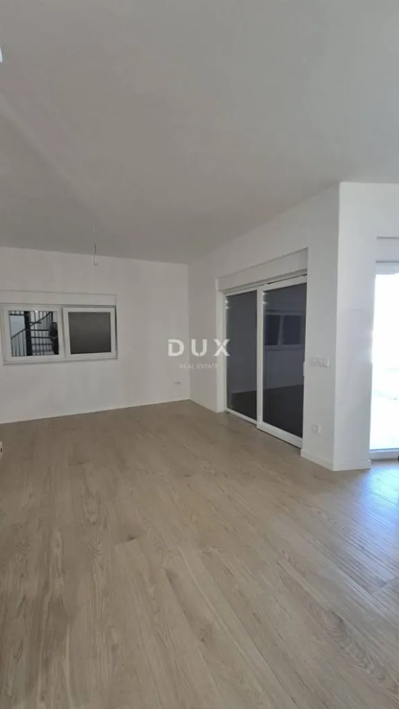 Elutuba - Penthouse with Sea View in Vinjerač, Zadar