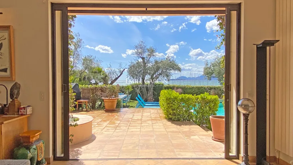 Terrass - Charming Seafront House in Cap d'Antibes