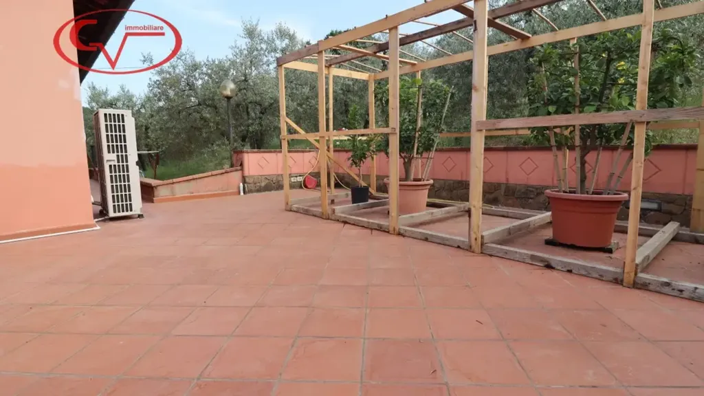 Terrass - Rustic Villa with Panoramic Views in Montevarchi