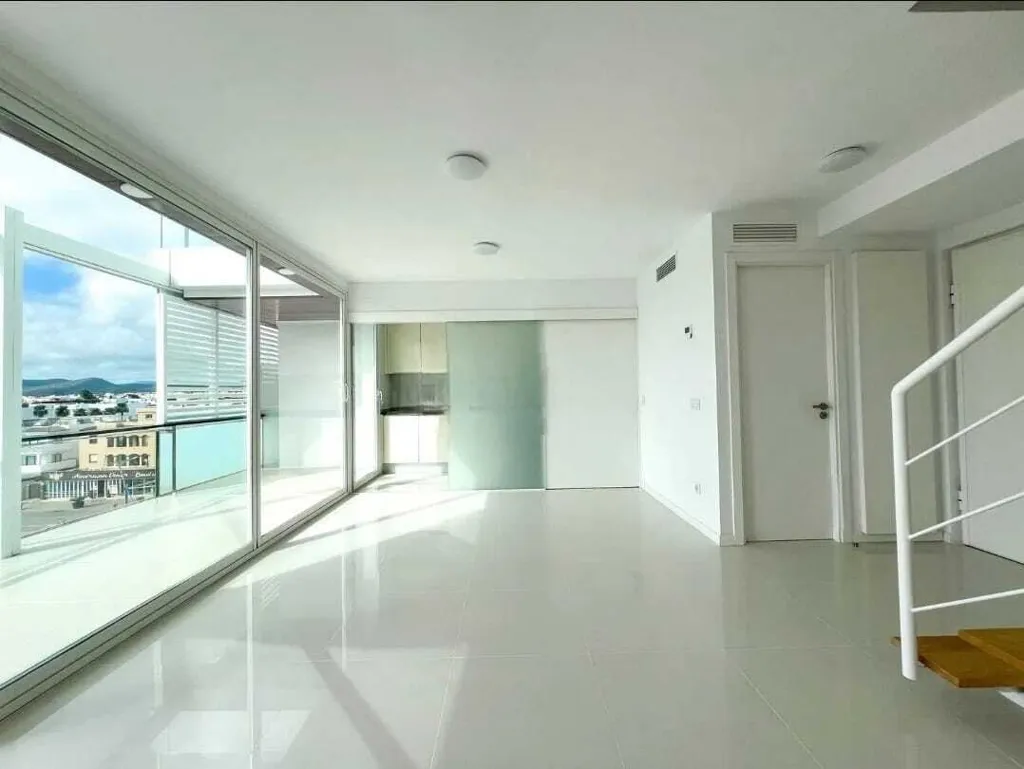 Elutuba - New Duplex with Terrace in Playa den Bossa
