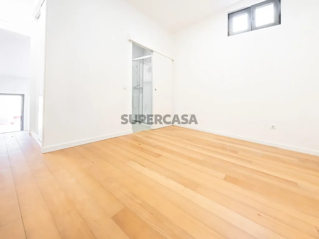 Toad - Luxury Detached House with Pool in Setúbal