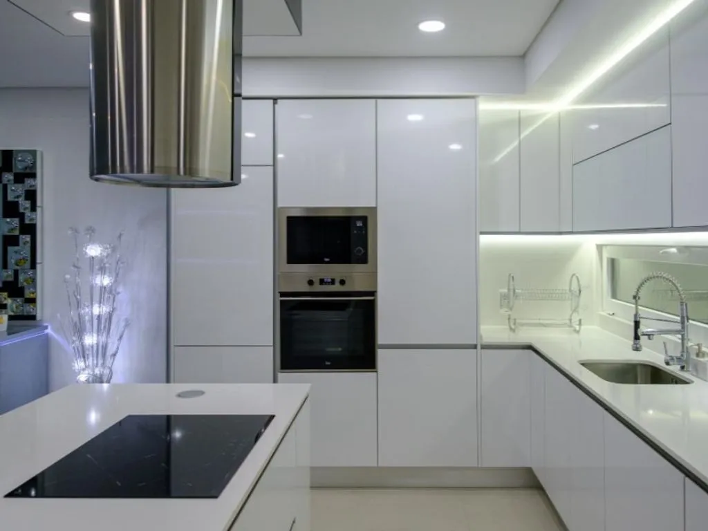 Köök - Luxury Detached House with Pool in Aroeira, Almada