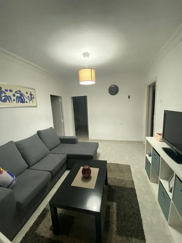 Elutuba - 3-Bedroom Flat in Barriada del Rocío