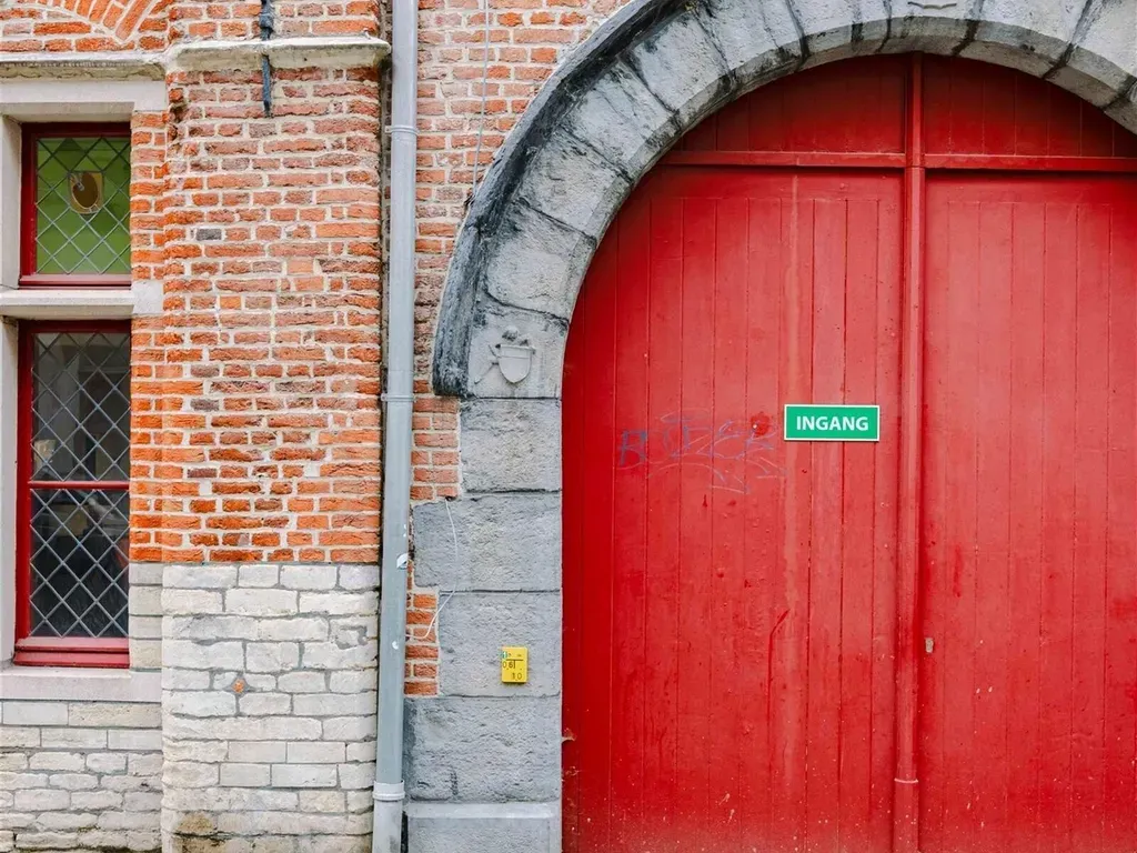 Exterior - Historic Building with Courtyard in Gent