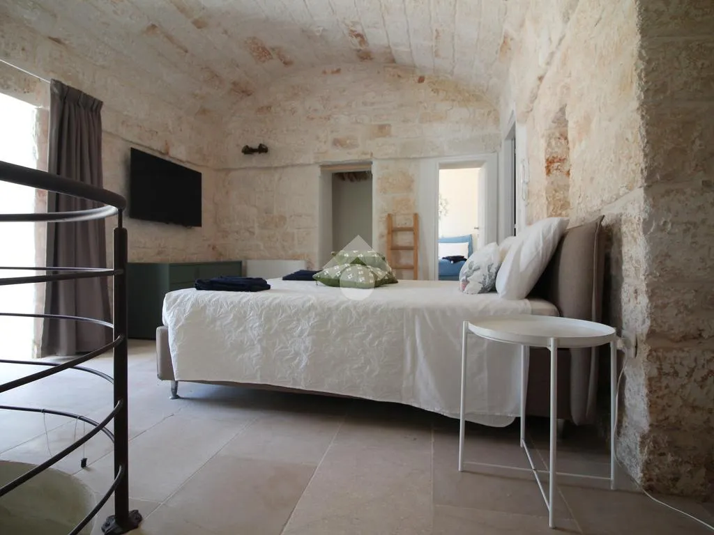 Magamistoad - Rustic Villa with Pool in Ostuni