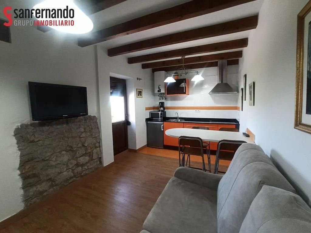 Séjour - 1-Bedroom Apartment with Terrace in Queveda