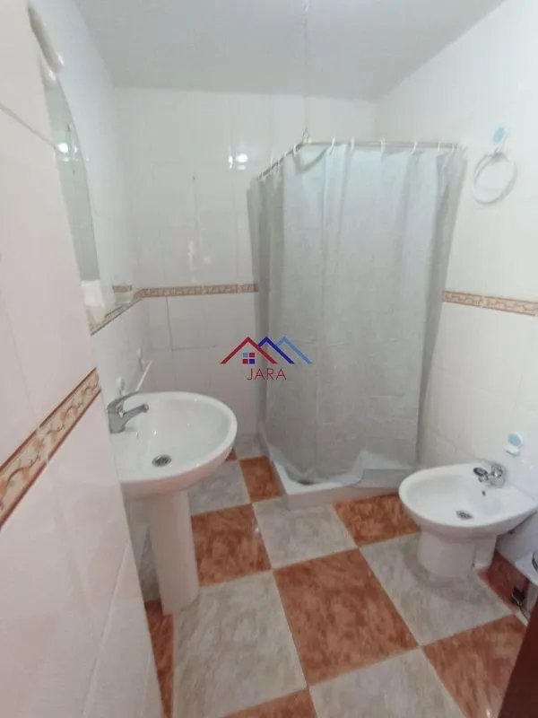 Bathrooms - Furnished Flat in Centre - Jerez de la Frontera