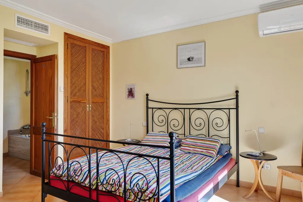 Chambres - Villa with Sea View in Canyamel