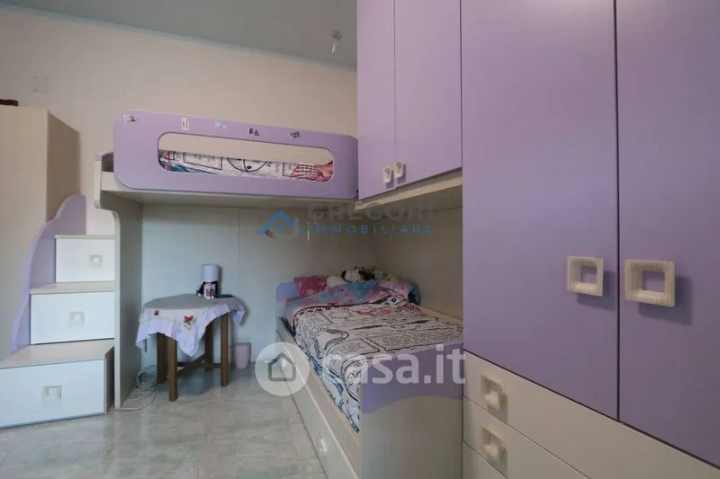 Chambres - Modernised Semi-Detached House with Garden in Controguerra
