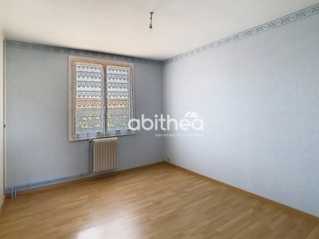 Pièces - Maison 3 Chambres avec Jardin au Gond Pontouvre