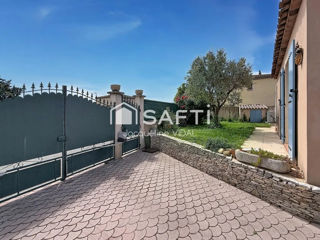 Extérieur - Maison avec Piscine et Garage à Marseille-11e