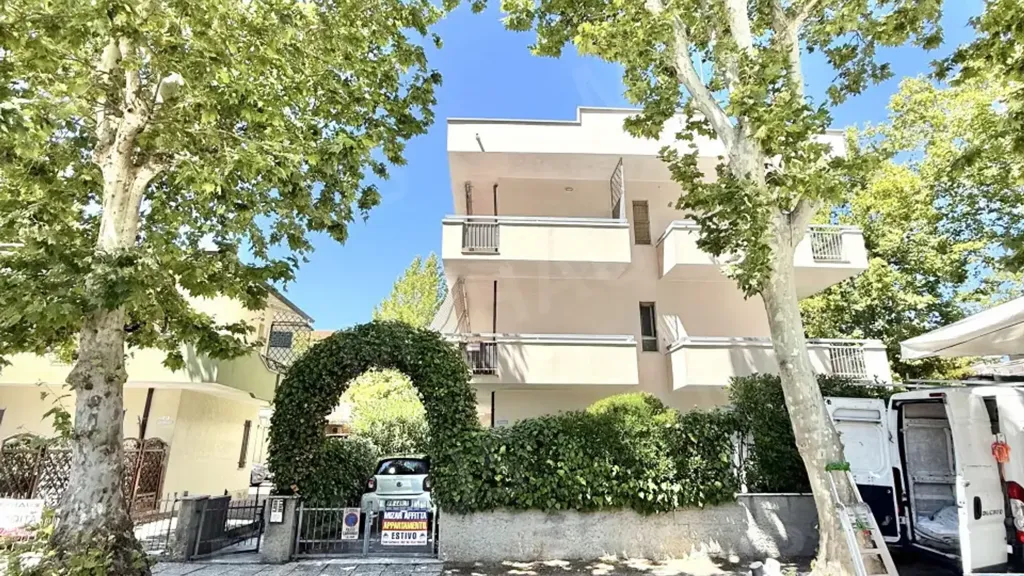 Välivaade - Seafront Bilocale with Terrace in Cesenatico