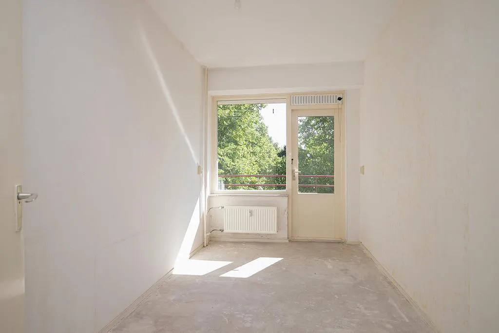 Toad - 4-Bedroom Apartment with Balcony in Delft