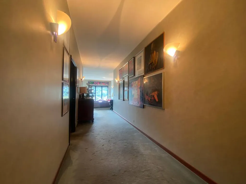Esik - Luxury Apartment with Panoramic View in Turin