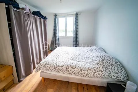 Chambres - Appartement Rénové avec Vue Dégagée à Brest