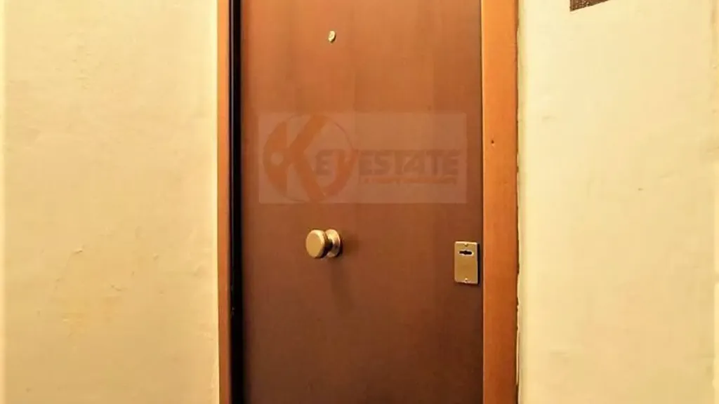 Esik - Modernised Apartment with Balcony in Sassari