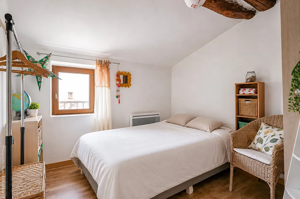 Chambres - Maison de Caractère avec Jardin et Dépendances à ROUSSET