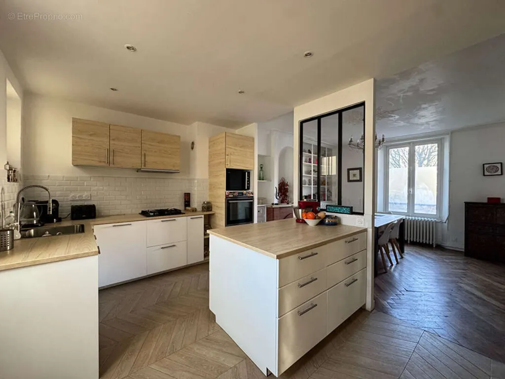 Cucina - Character House with Garden in Melun Centre