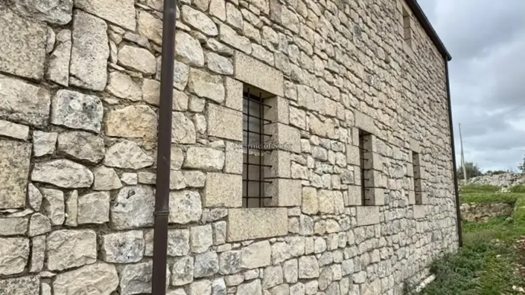 Exterior - Historic Stone Villa with Garden in Modica