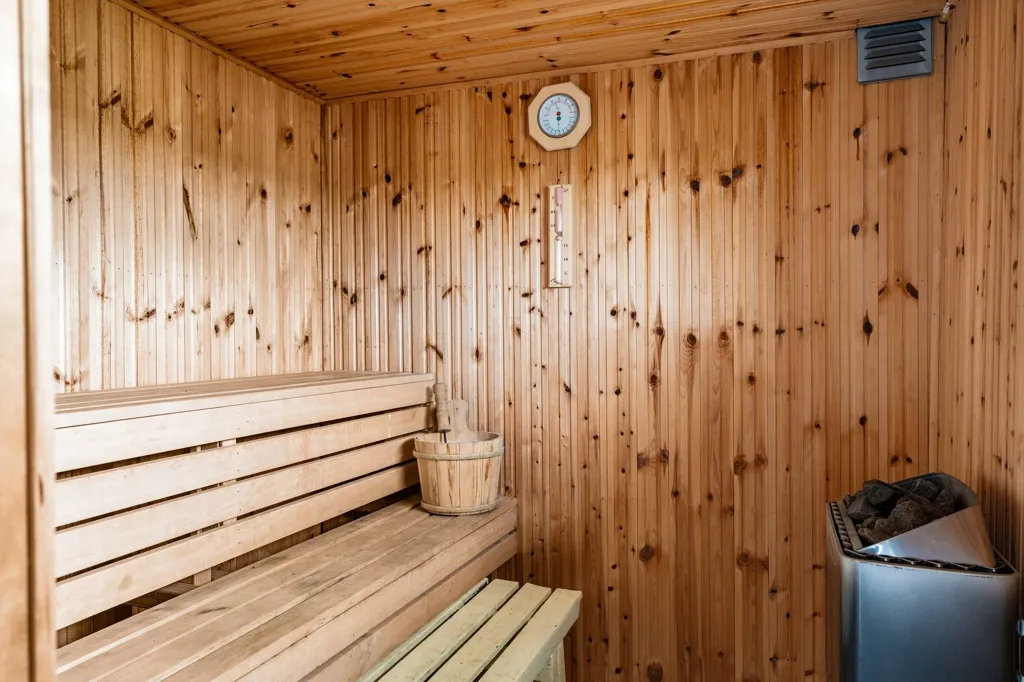 Pièces - Renovated Cottage with Lake View in Nyköping