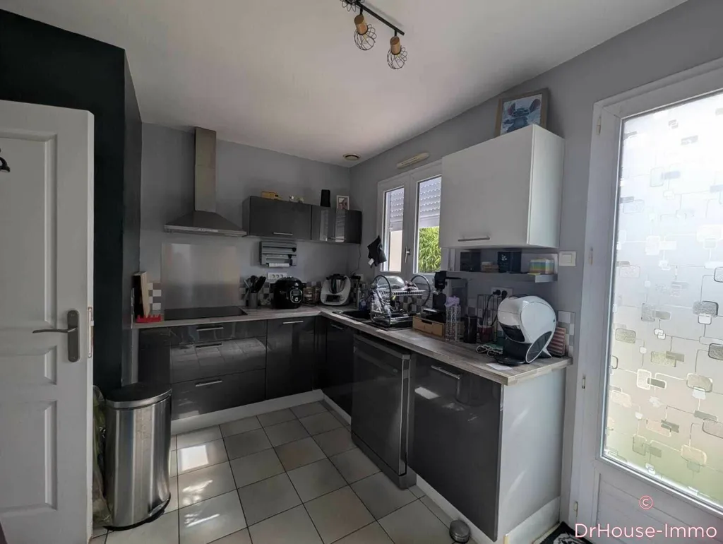 Kitchen - 6-Piece House with Garden in Lège
