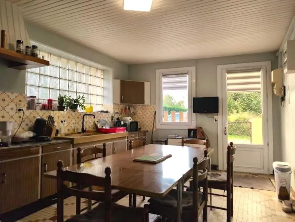Salle à manger - Maison en Pierre avec Terrasse à Saint Martin du Bois