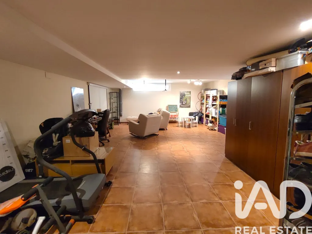 Toad - Terraced House with Pool in Sagunto