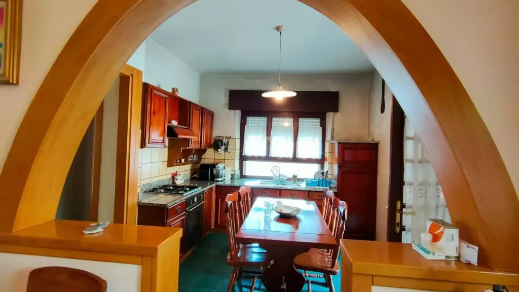 Köök - Villa with Private Garden in Udine