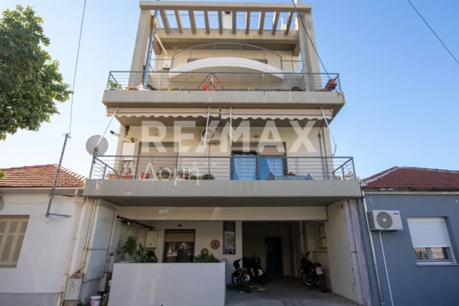 Esterno - Apartment with Balcony and View in Volos