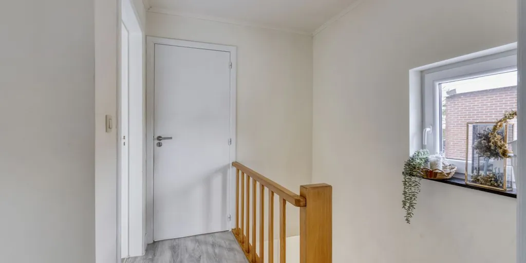 Esik - Ready-to-Move House with Garage in Aarschot