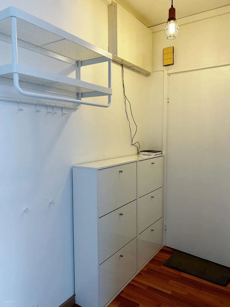 Stanze - Modern Studio with Balcony in Puotila, Helsinki