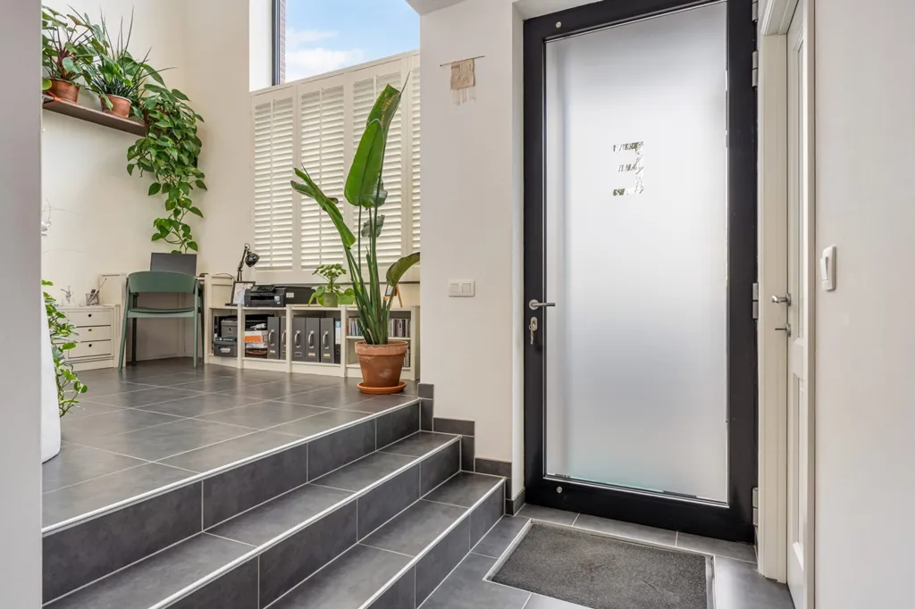 Entrée - Duplex Appartement avec Terrasse à Wilsele