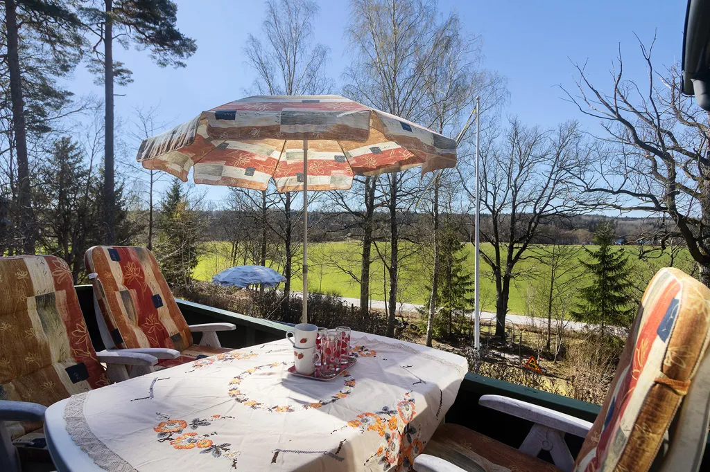 Terrace - Cottage with Two Guesthouses on Helgö