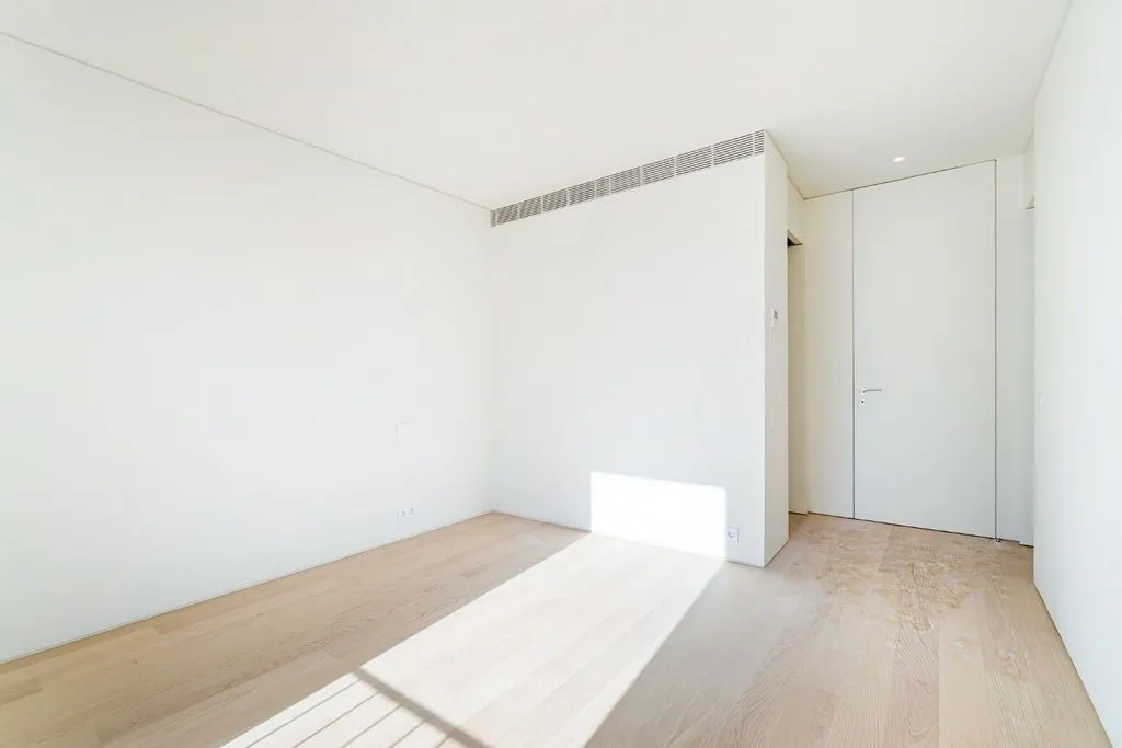 Pièces - Luxury Flat with Balcony in Gandarinha, Cascais