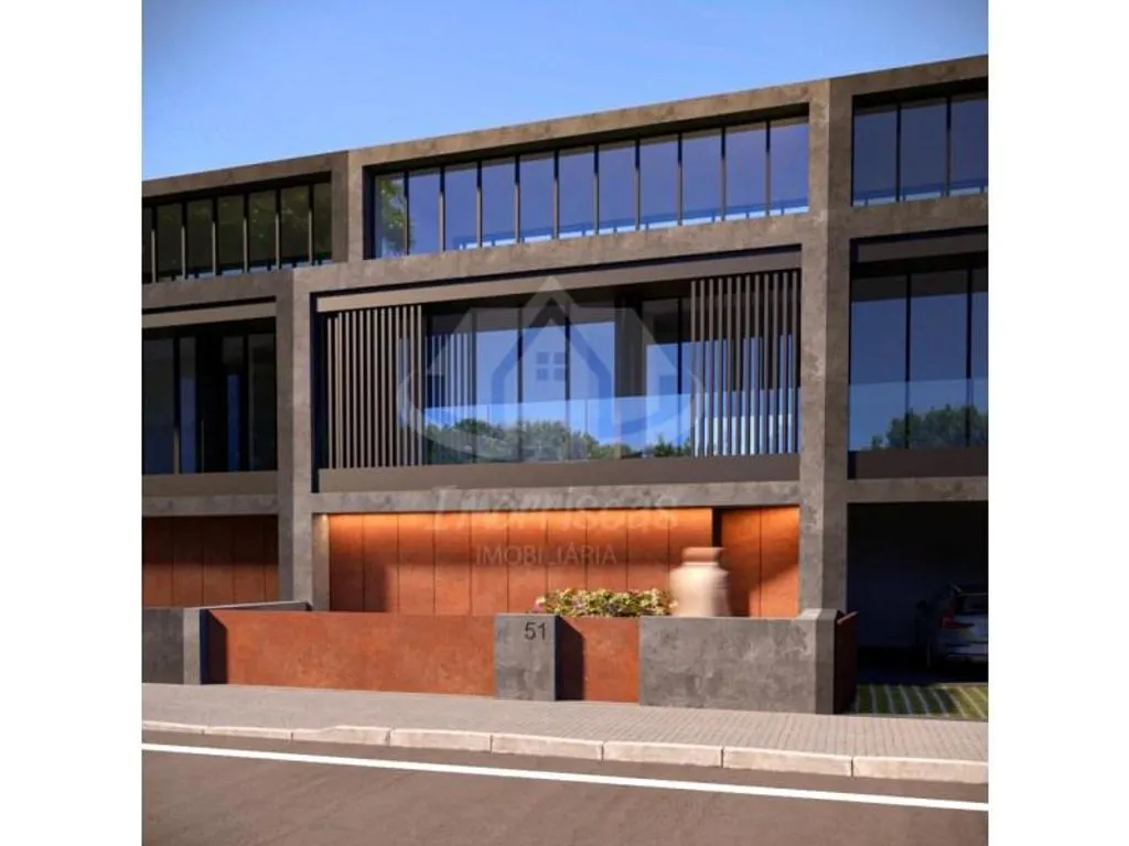 Exterior - Luxury Semidetached House with Pool in Vale de Figueira