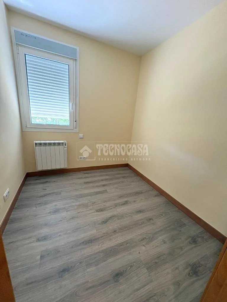 Toad - Reformed Flat with Balcony in Usera