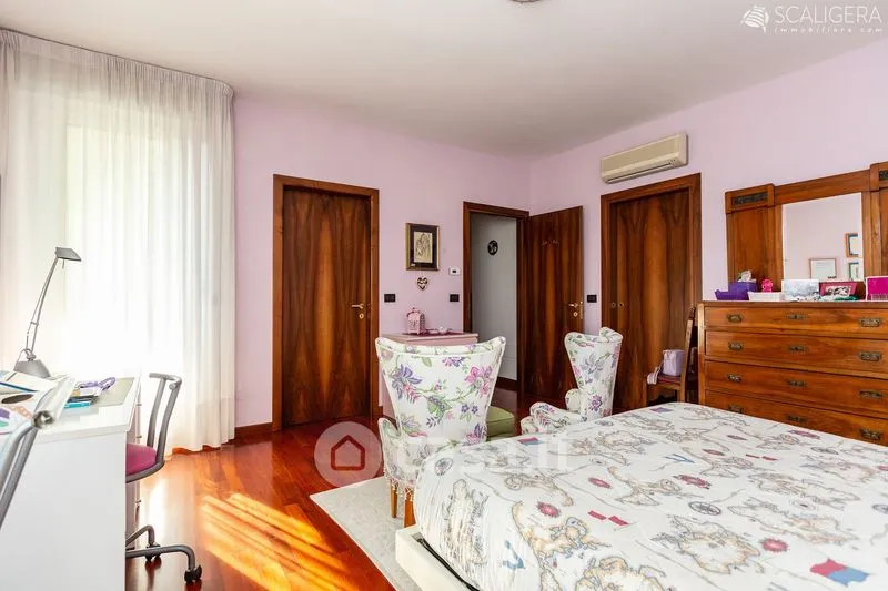 Chambres - Minimalist Villa with Private Garden in Legnago