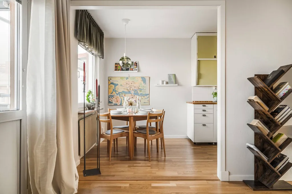 Salle à manger - Apartment with West-Facing Balcony in Södermanland