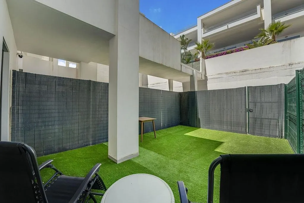 Jardin - Duplex with Sea View and Pool in San Roque