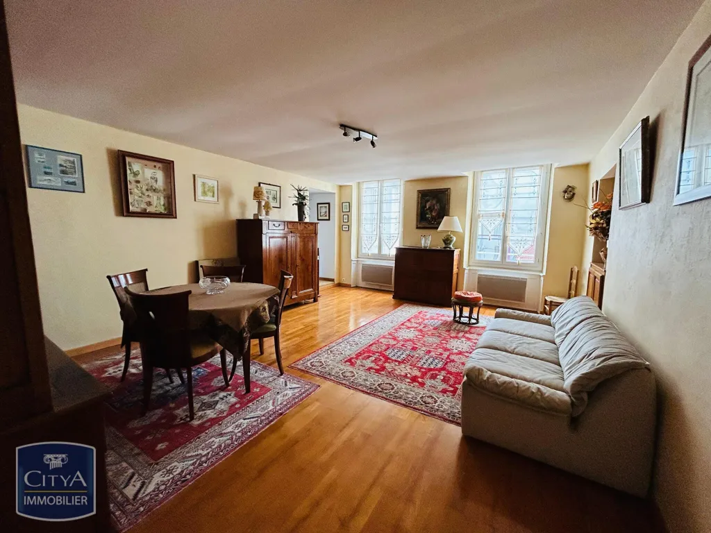 Séjour - Appartement Atypique avec Terrasse à Dax