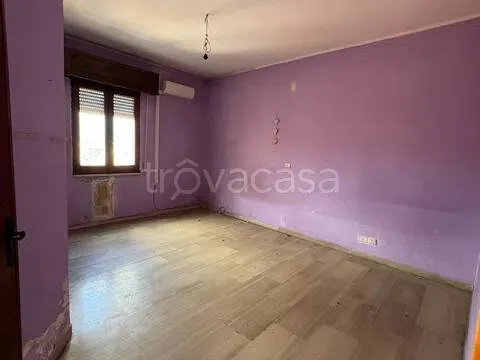 Pièces - Versatile Apartment with Balcony in Priverno