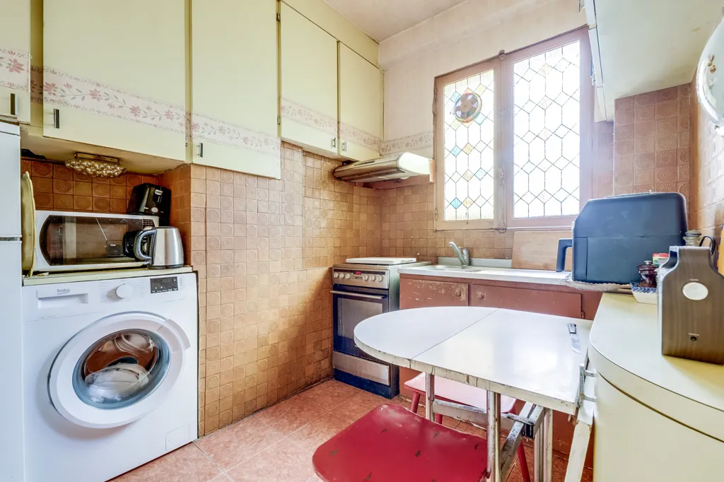 Köök - Haussmannian Apartment with Balcony in Paris