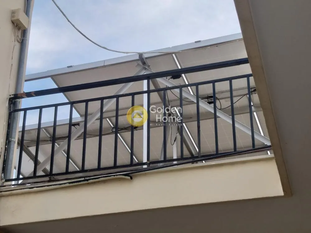 Balcon - Apartment with Balcony in Koridallos