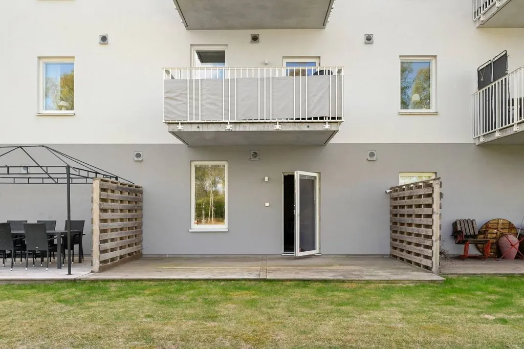 Terrasse - Modern Apartment with Golf View in Åkersberg
