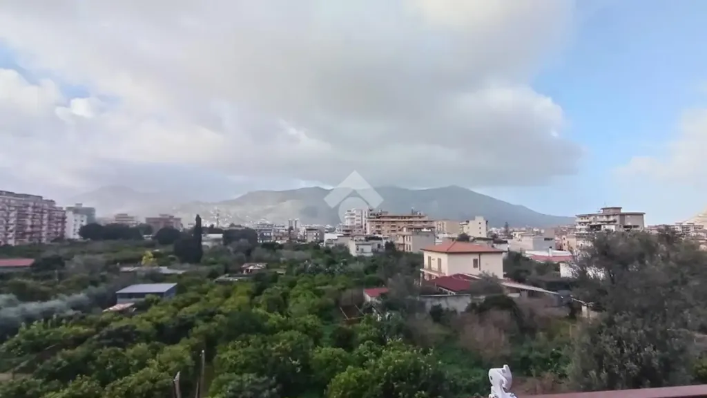 Terrass - Modernised Apartment with Balcony in Palermo