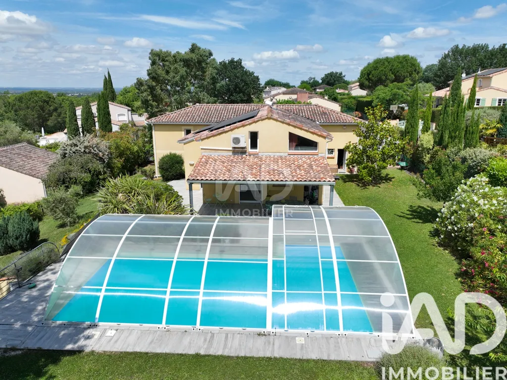 Vista aerea - Architectural Villa with Pool on Bruguières Heights