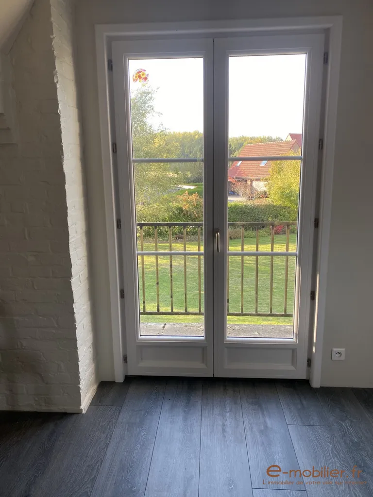 Pièces - Villa de 6 Chambres au Calme à Genech
