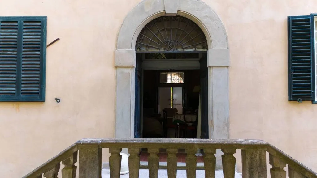Välivaade - Napoleonic Villa with Pool in Livorno Hills
