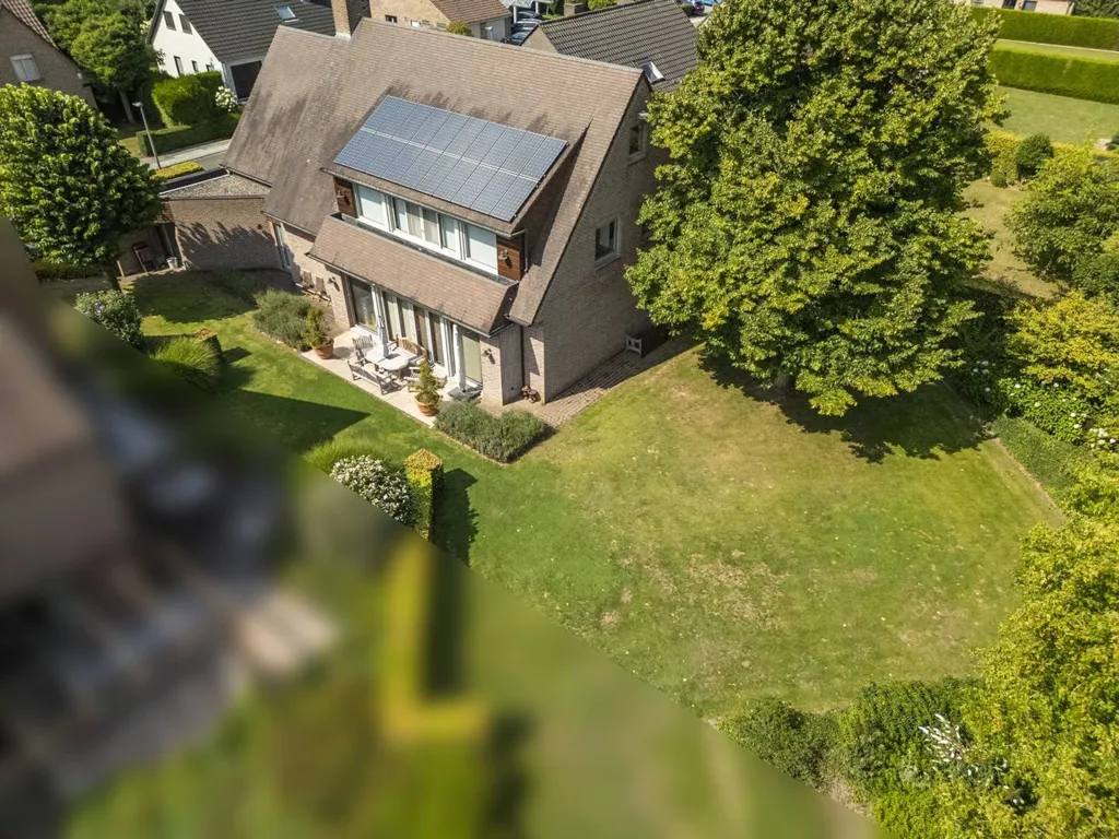 Õhuvaade - Villa with Swimming Pool in Kortrijk